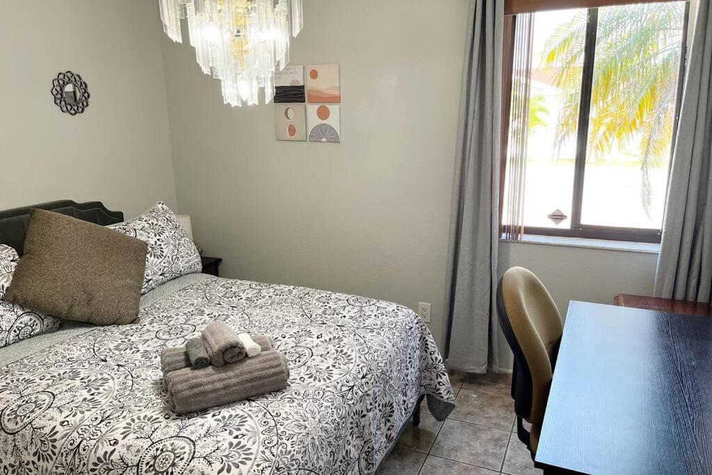 Villa Amazing & Cozy Duplex Near Zoo Miami ! Esterno foto