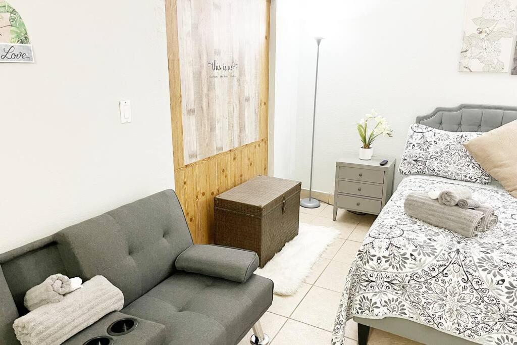 Villa Amazing & Cozy Duplex Near Zoo Miami ! Esterno foto